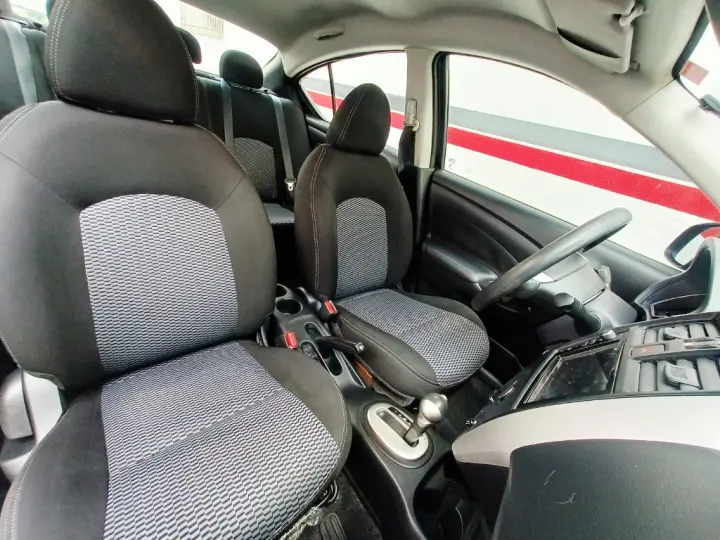 VERSA SV 1.6 16V FlexStart 4p Aut.