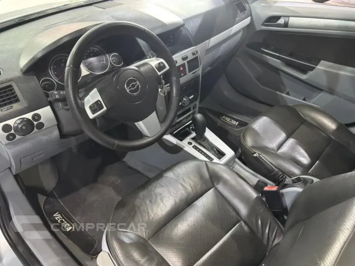VECTRA 2.0 MPFI ELEGANCE 8V 140CV FLEX 4P AUTOMÁTICO