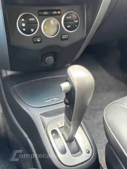 LIVINA 1.8 SL X-gear 16V