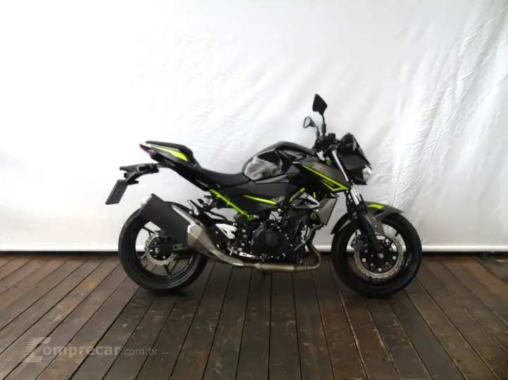 KAWASAKI Z400