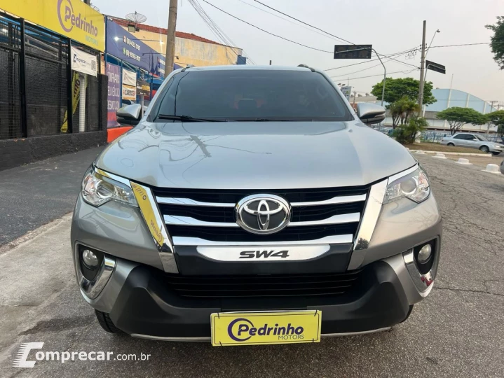 Hilux SW4 2.7 16V 4P FLEX SRV 7 LUGARES AUTOMÁTICO