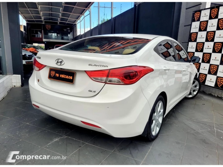 ELANTRA 1.8 GLS 16V GASOLINA 4P AUTOMÁTICO