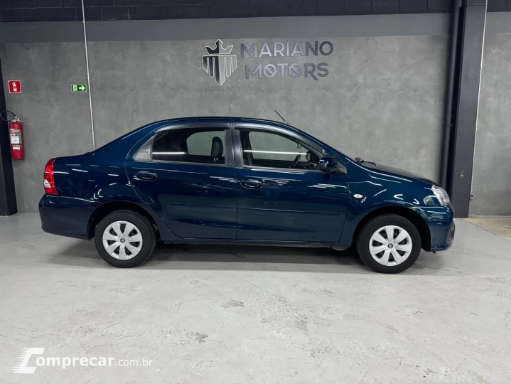 ETIOS 1.5 XS SEDAN 16V FLEX 4P AUTOMÁTICO