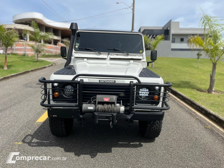 DEFENDER 2.5 SW HCPU 130 4X4 TURBO DIESEL 4P MANUAL