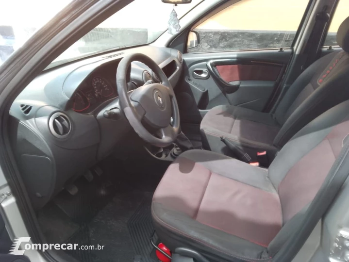 SANDERO 1.6 16V SCE Stepway