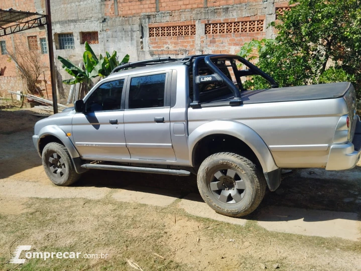 L200 2.5 RS Sport 4X4 CD 8V Turbo Intercooler