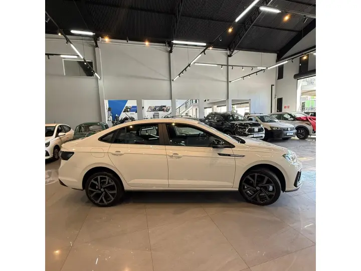 VIRTUS 1.4 250 TSI EXCLUSIVE AUTOMÁTICO