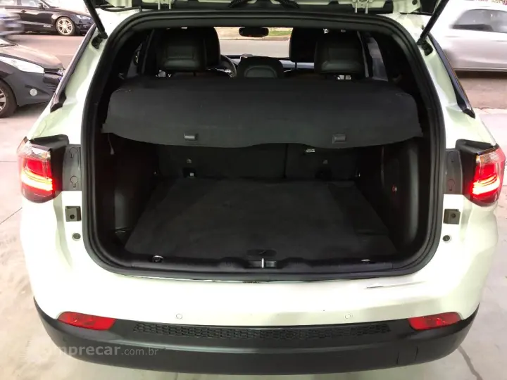 COMPASS LONG. T270 1.3 TB 4x2 Flex Aut.