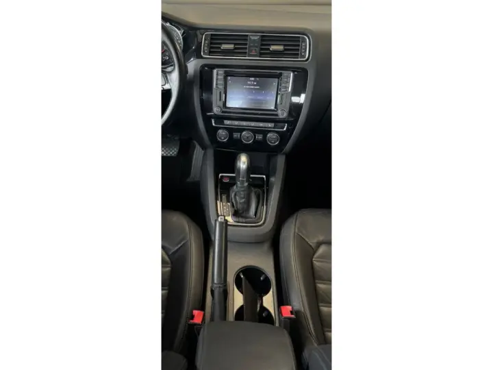 JETTA 2.0 TSI HIGHLINE 211CV GASOLINA 4P TIPTRONIC