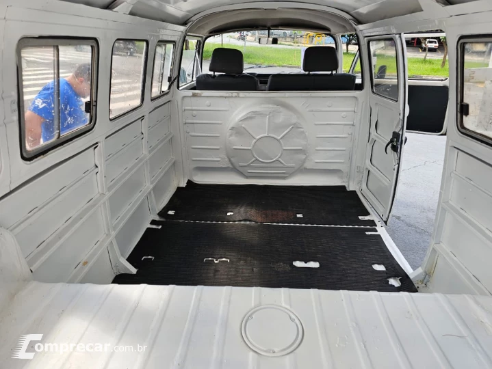 KOMBI 1.6 MI Carat 8V