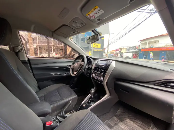 YARIS 1.5 16V Sedan XL Multidrive