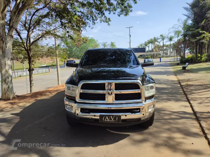 RAM 6.7 2500 Laramie 4X4 CD I6 Turbo