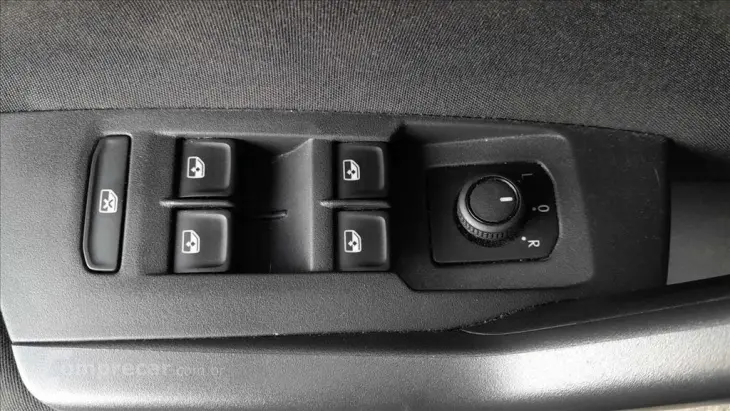 NIVUS 1.0 200 TSI TOTAL FLEX COMFORTLINE AUTOMÁTI