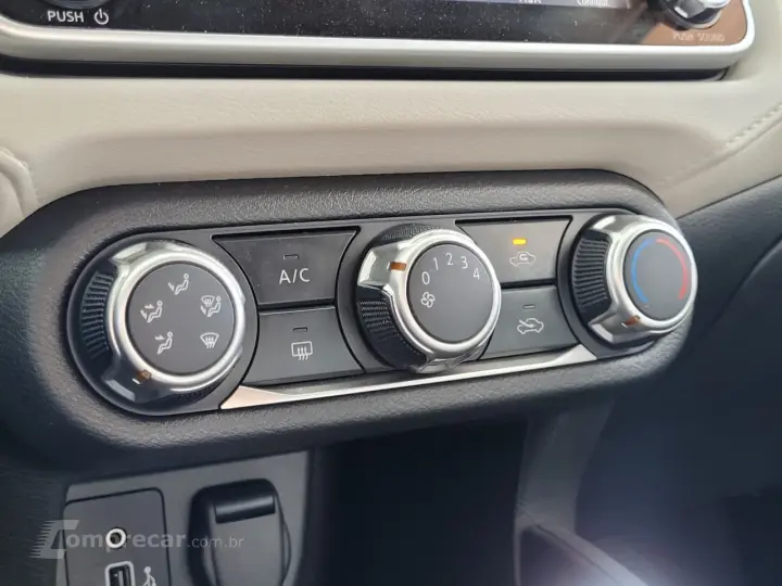 VERSA Advance 1.6 16V Flex Aut.