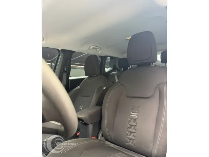 RENEGADE 1.3 T270 TURBO FLEX SPORT AT6