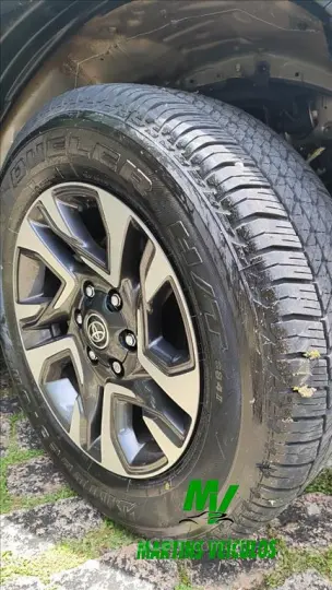 HILUX SW4 2.8 D-4d Turbo Diamond 7L 4X4