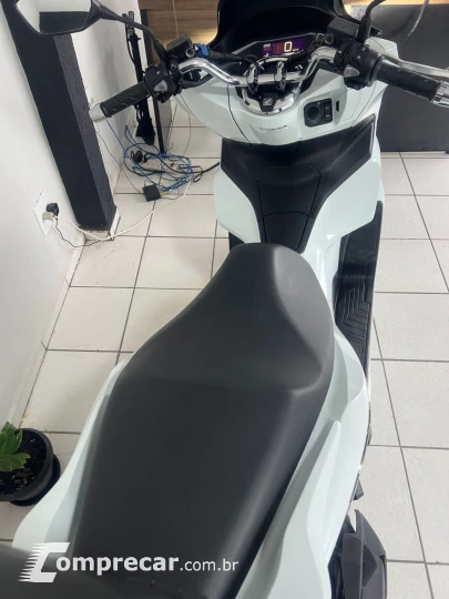 PCX 160 DLX ABS