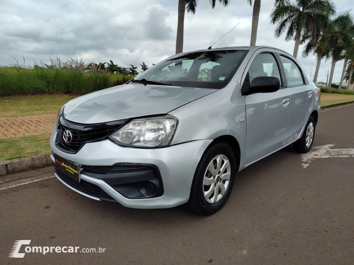 ETIOS 1.5 X Sedan 16V