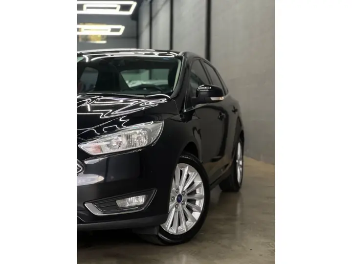 FOCUS 2.0 TITANIUM 16V FLEX 4P POWERSHIFT