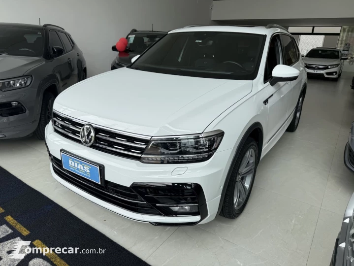 Tiguan 2.0 16V 4P FSI R-LINE TURBO AUTOMÁTICO