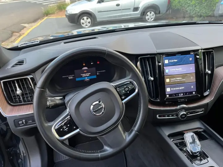 XC60 2.0 T8 Recharge Inscription AWD Geartronic