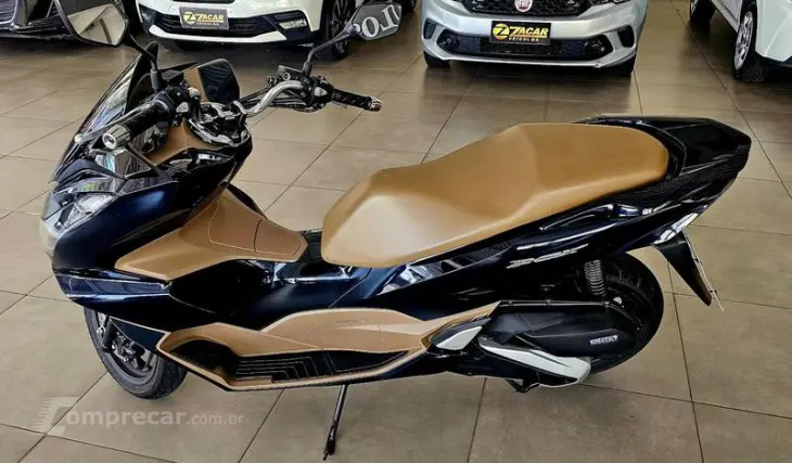 PCX 160 DLX ABS