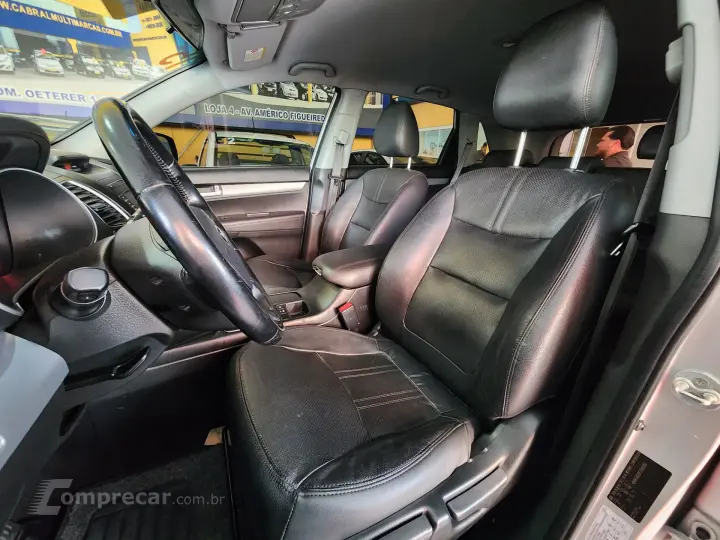 Sorento 2.4 16V 4x2 Aut.