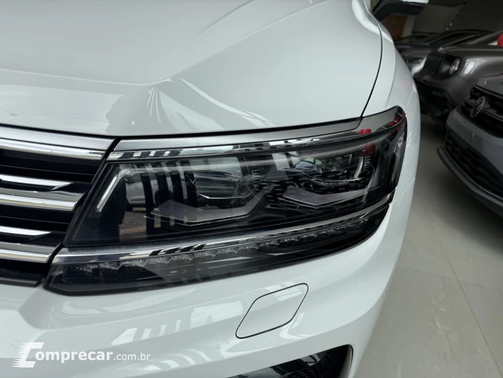 Tiguan 2.0 16V 4P FSI R-LINE TURBO AUTOMÁTICO