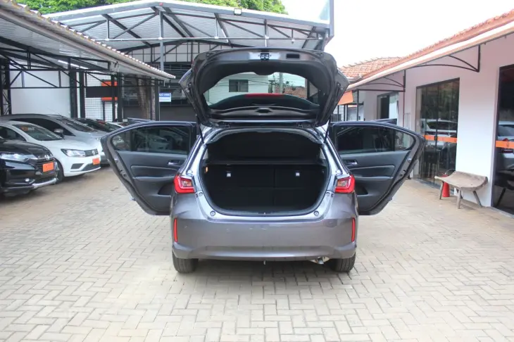 City Hatch 1.5 16V 4P FLEX TOURING AUTOMÁTICO CVT