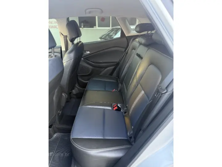 TRACKER 1.0 TURBO FLEX PREMIER AUTOMÁTICO