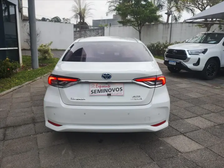COROLLA 1.8 VVT-I HYBRID FLEX ALTIS PREMIUM CVT