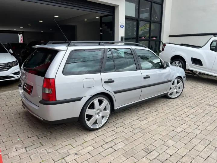 PARATI 2.0 MI Crossover 8V G.III