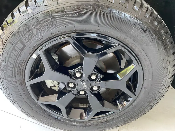 Maverick Lariat FX4 2.0 EcoBoost Aut.