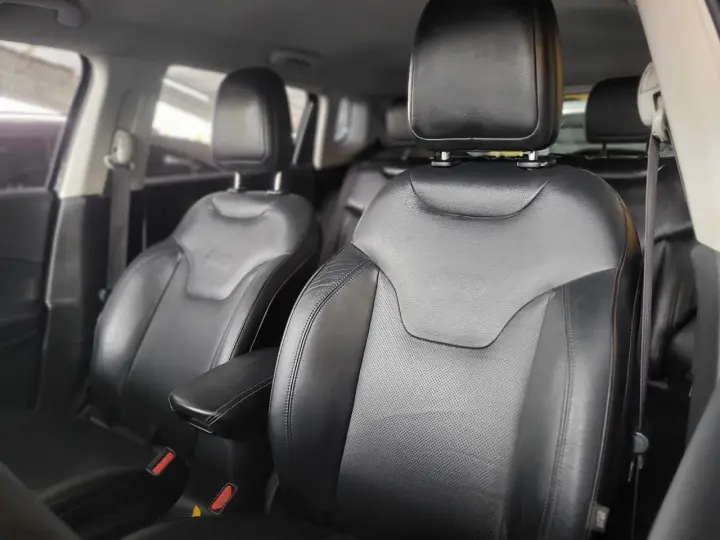 COMPASS LIMITED 2.0 4x2 Flex 16V Aut.