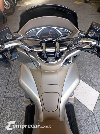 PCX 150/DLX