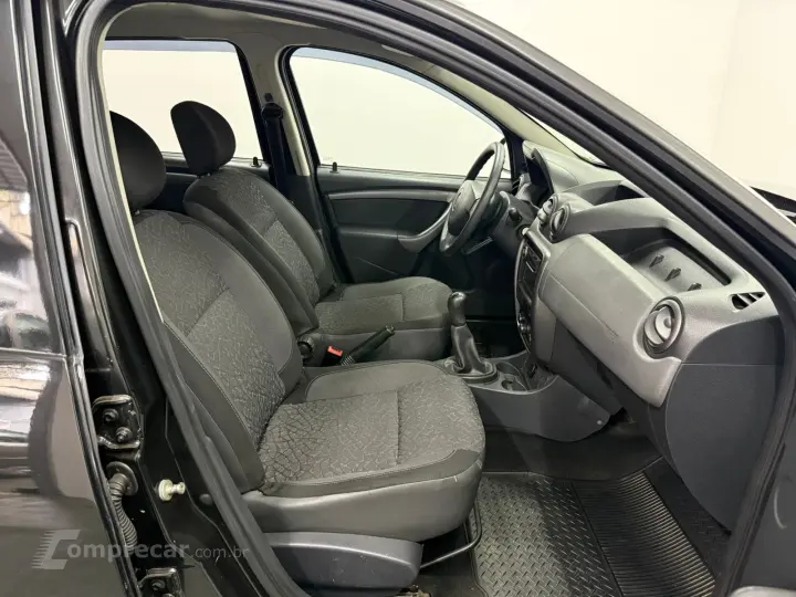 DUSTER Expression 1.6 Hi-Flex 16V Mec.