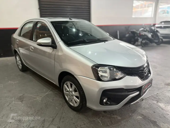 ETIOS 1.5 X Plus Sedan 16V