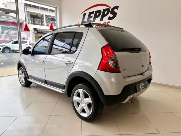 SANDERO 1.6 16V SCE Stepway