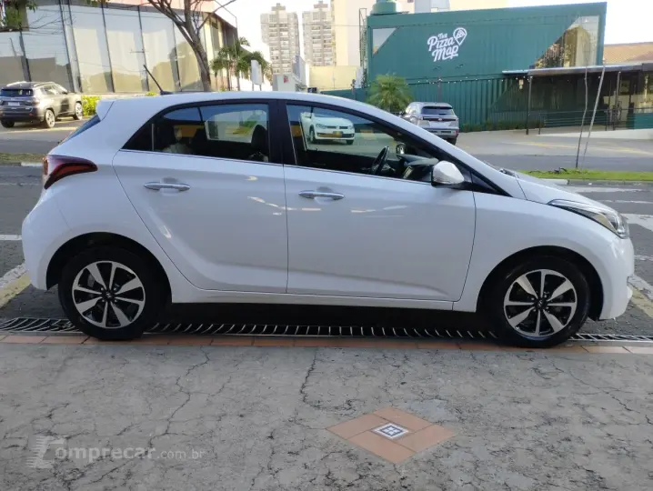 HB 20 Hatch 1.6 16V 4P PREMIUM FLEX AUTOMÁTICO