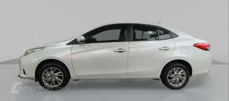 YARIS 1.5 16V Sedan XS