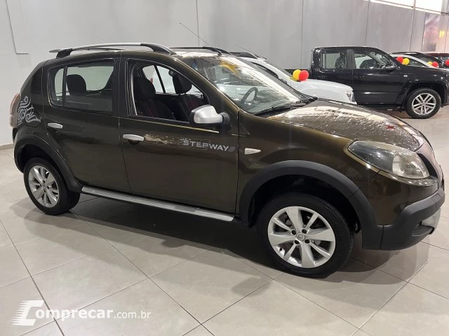 SANDERO - 1.6 STEPWAY 8V 4P MANUAL