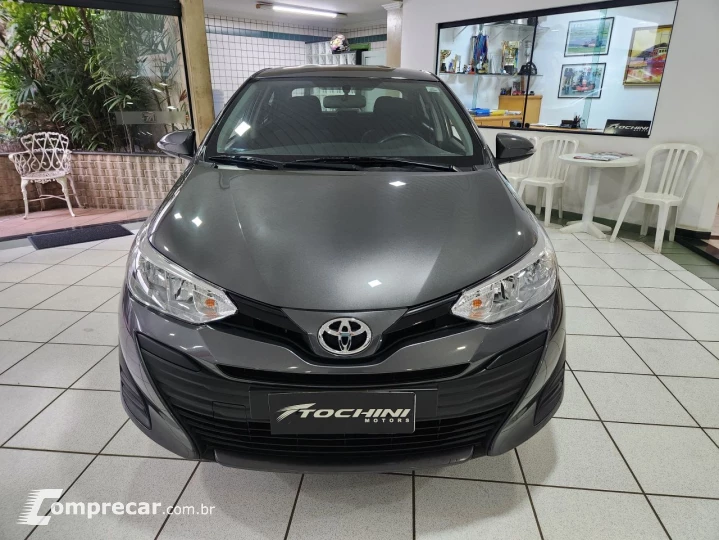 Yaris Sedan 1.5 16V 4P FLEX XL PLUS TECH MULTIDRIVE AUTOMÁTI