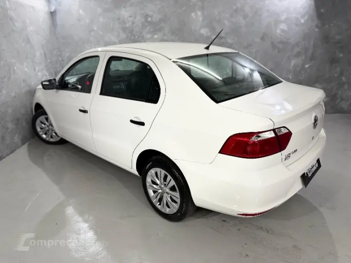 VOYAGE 1.0 12V MPI Totalflex