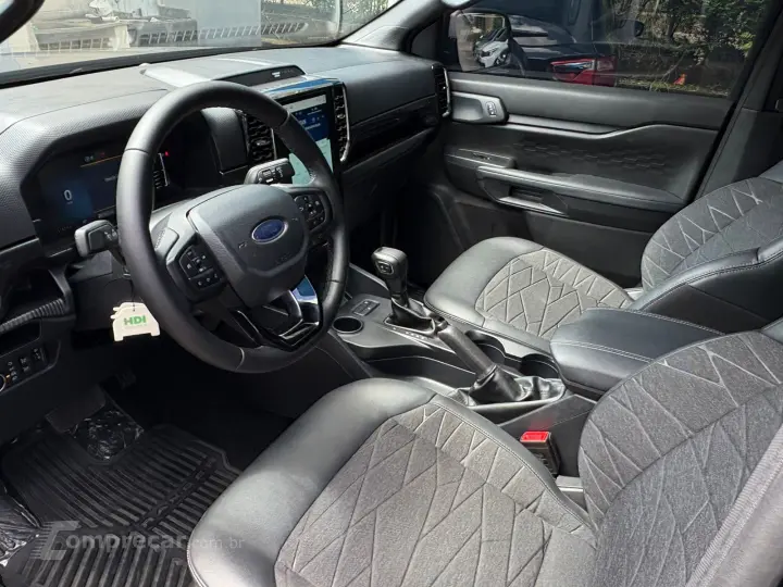 RANGER 2.0 Turbo CD Black 4X2