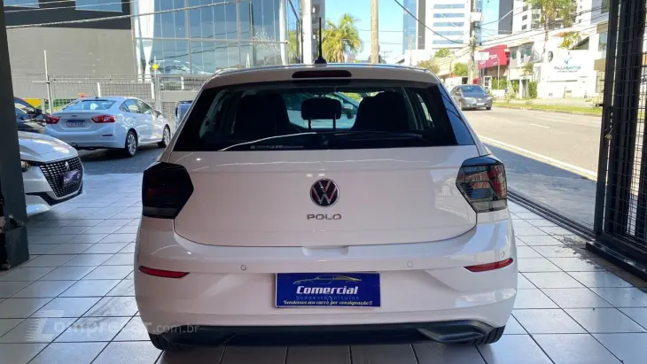 VOLKSWAGEN POLO 1.0 200 TSI COMFORTLINE