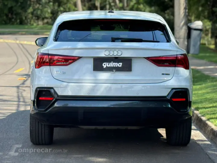 Q3 2.0 40 TFSI Sportback Performance Quattro