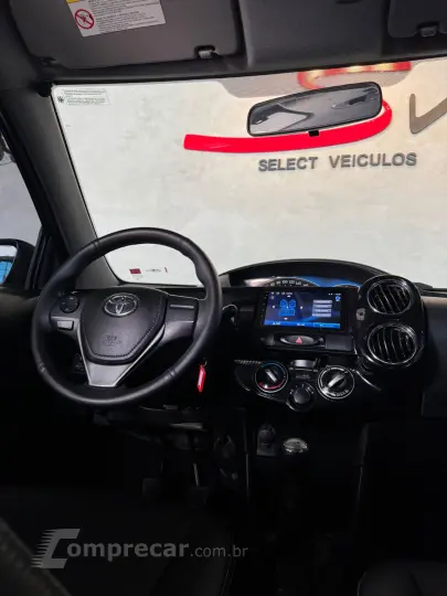 ETIOS 1.5 XLS Sedan 16V