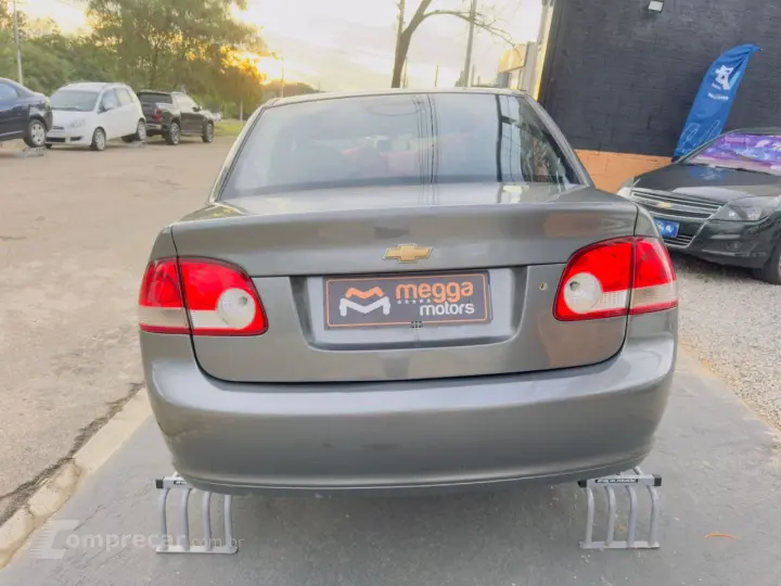 Classic Sedan 1.0 4P VHCE FLEX LS