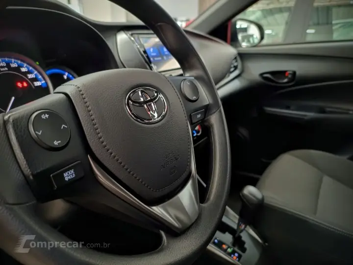 YARIS YARIS XL 1.5 Flex 16V 5p Aut.