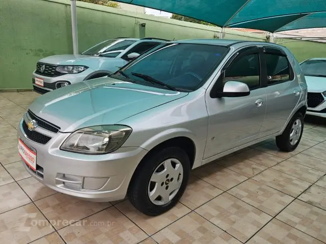 CELTA - 1.0 MPFI LT 8V 4P MANUAL